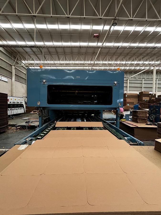 Used Nikko Arrow Cut 2000