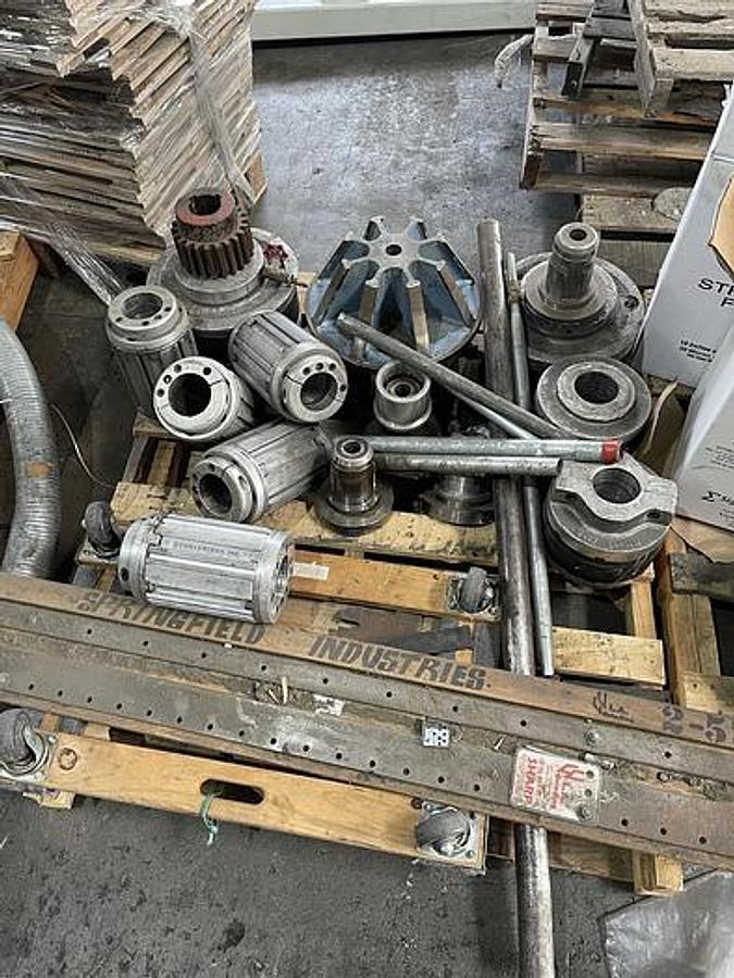 Used Assorted Air and Cone Chucks