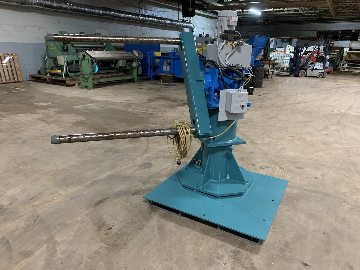 Used Stanford 2038-RT 62" Duplex Cantilevered Slitter Rewinder