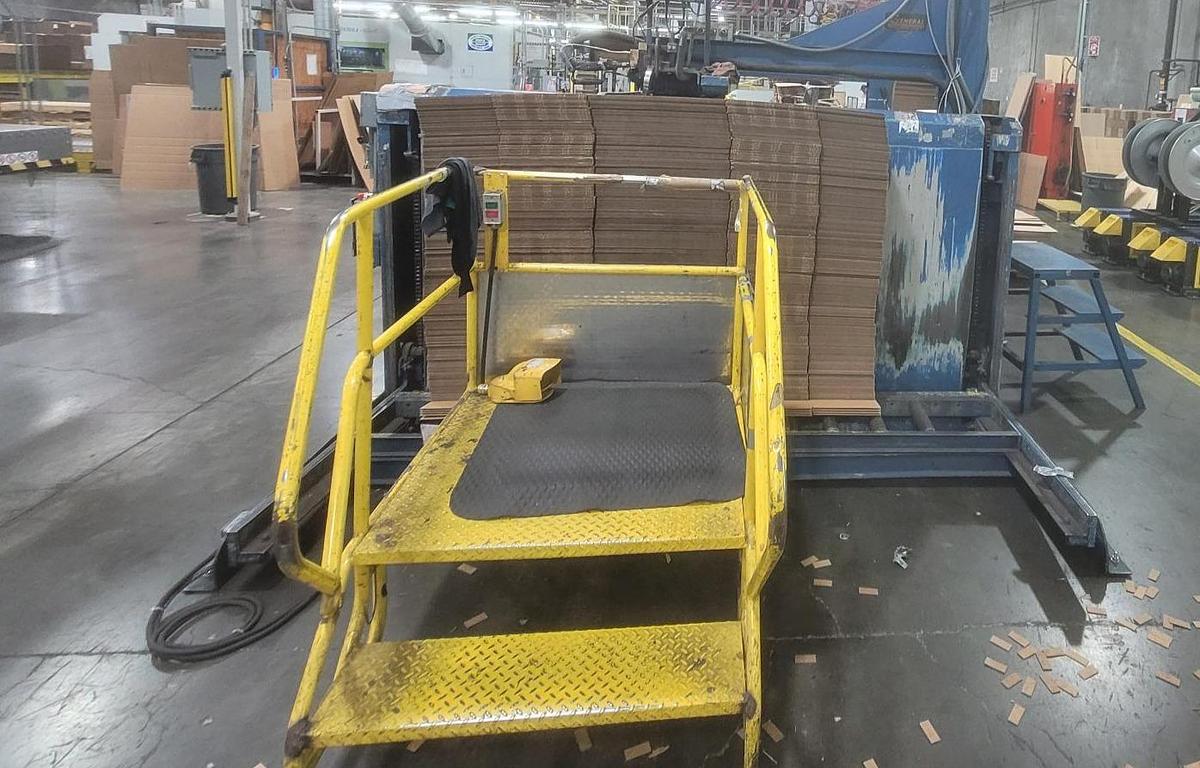 Used 47” Manual Folder Gluer for Sale | Hot Melt | General Corrugated Machinery