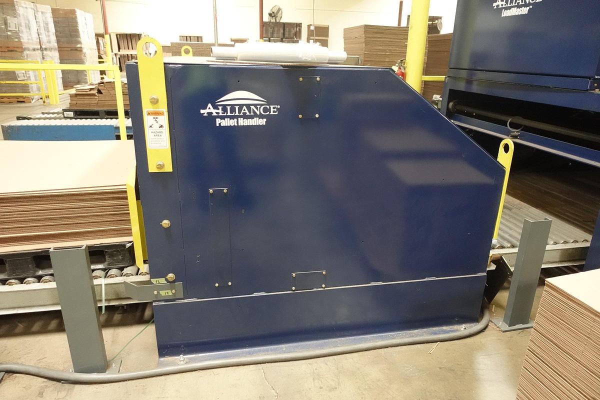 Used 2017 Alliance LoadMaster / PalletMaster High-Speed Corrugated Bundle Load Former