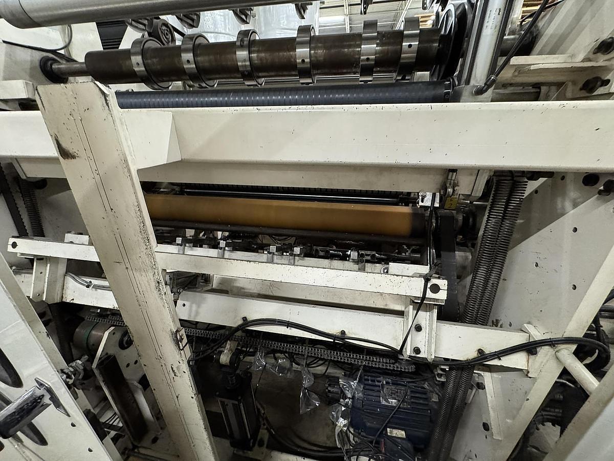 Used Elsner ENR-1000 42" Automatic Nonwoven Wipes Rewinder