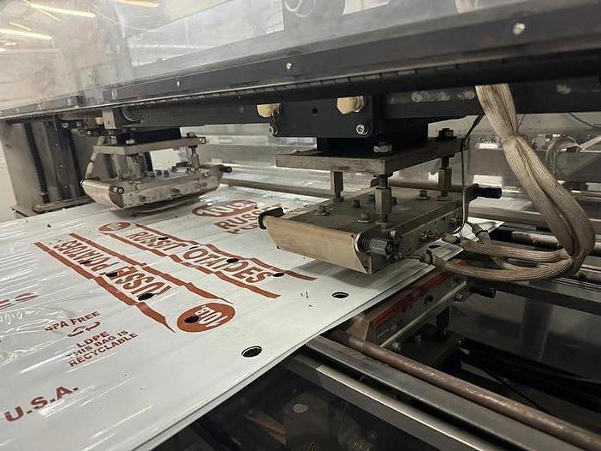 Used Hudson Sharpe M 1400 55" Heavy Duty Sideweld Bag Machine - 2015