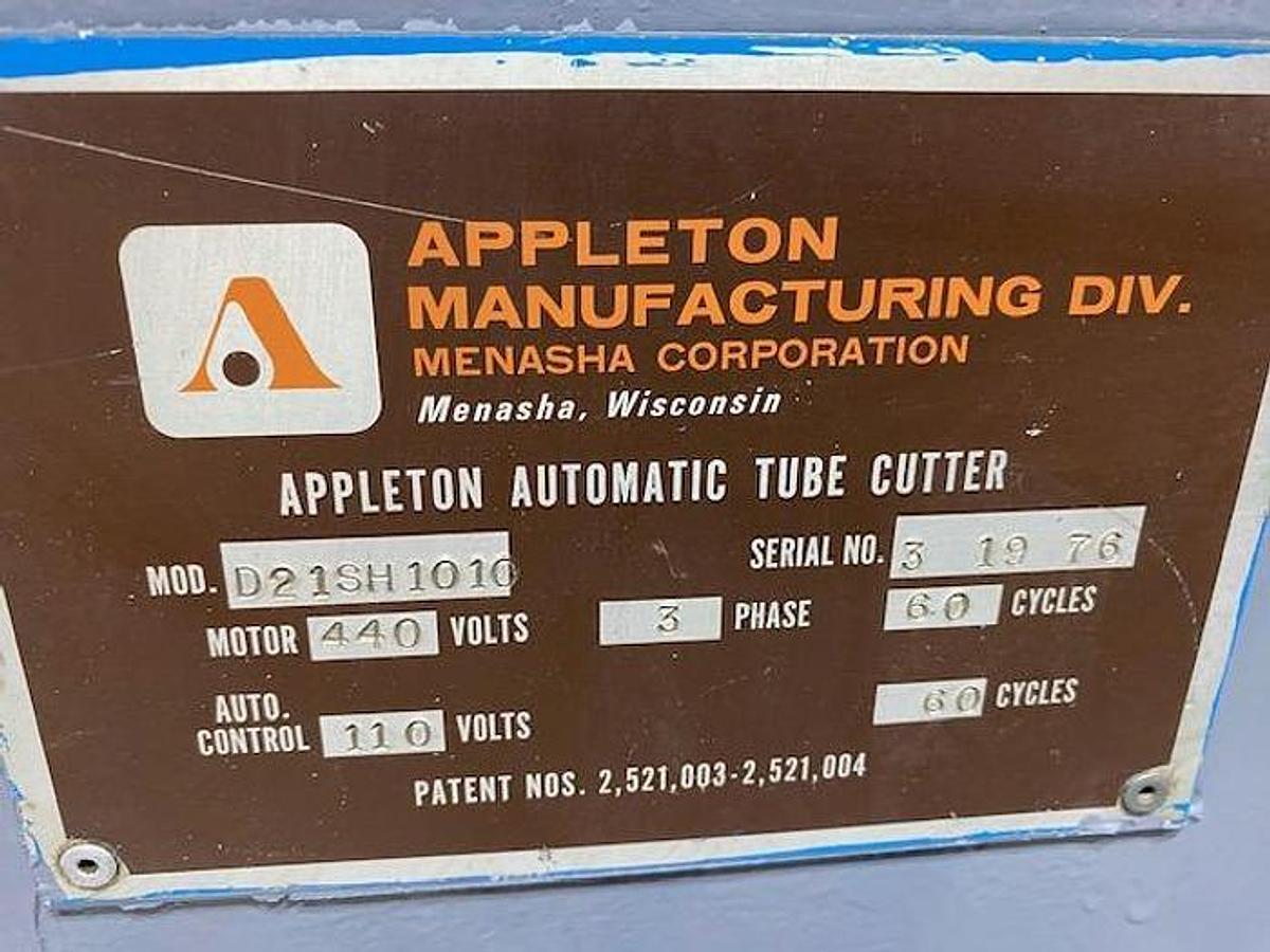 Used Appleton D21SH1010 120" Core Cutter, 3" Mandrel