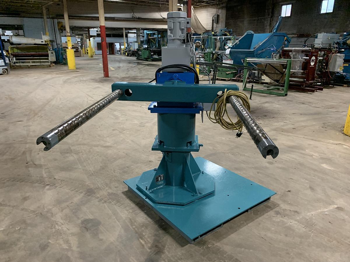 Used Stanford 2038-RT 62" Duplex Cantilevered Slitter Rewinder