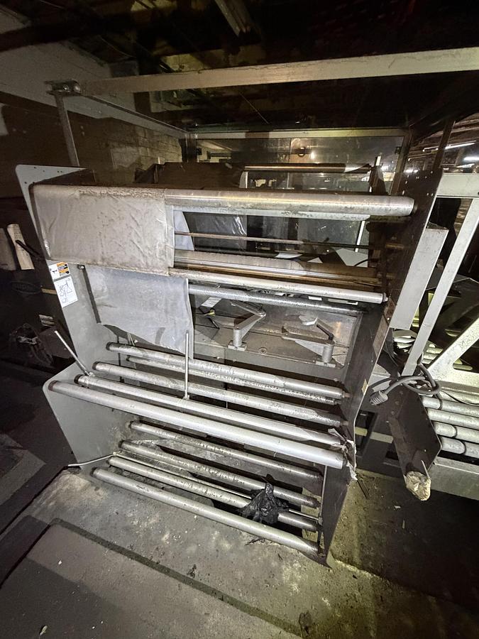 Used ARPAC HCF48 Automatic Horizontal Shrink Wrapper / Packaging System