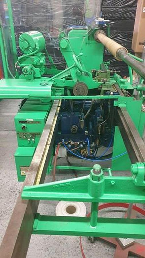 Used Lever 500 85" Single Knife Boloney Cutter with Mister