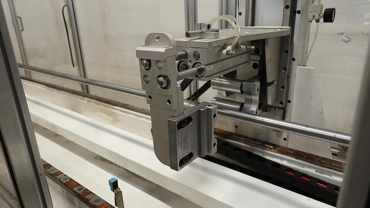 Used 151" Berkley Visicut 3850 CNC Core Cutter, 2023