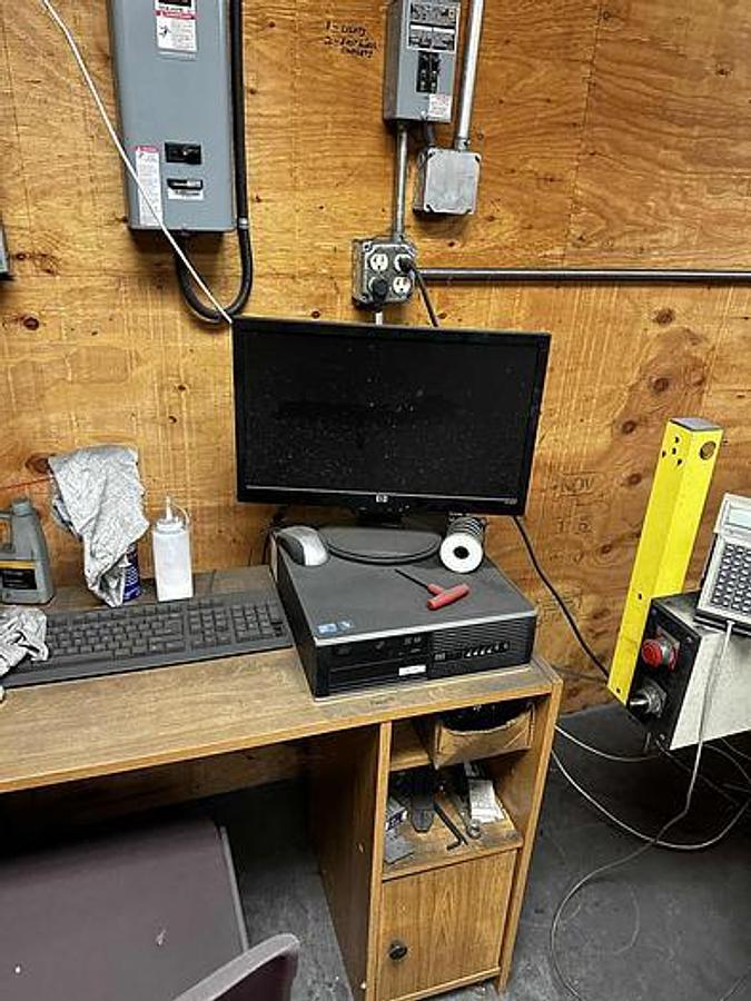 Used Data Technology DT-3000 Sample Table