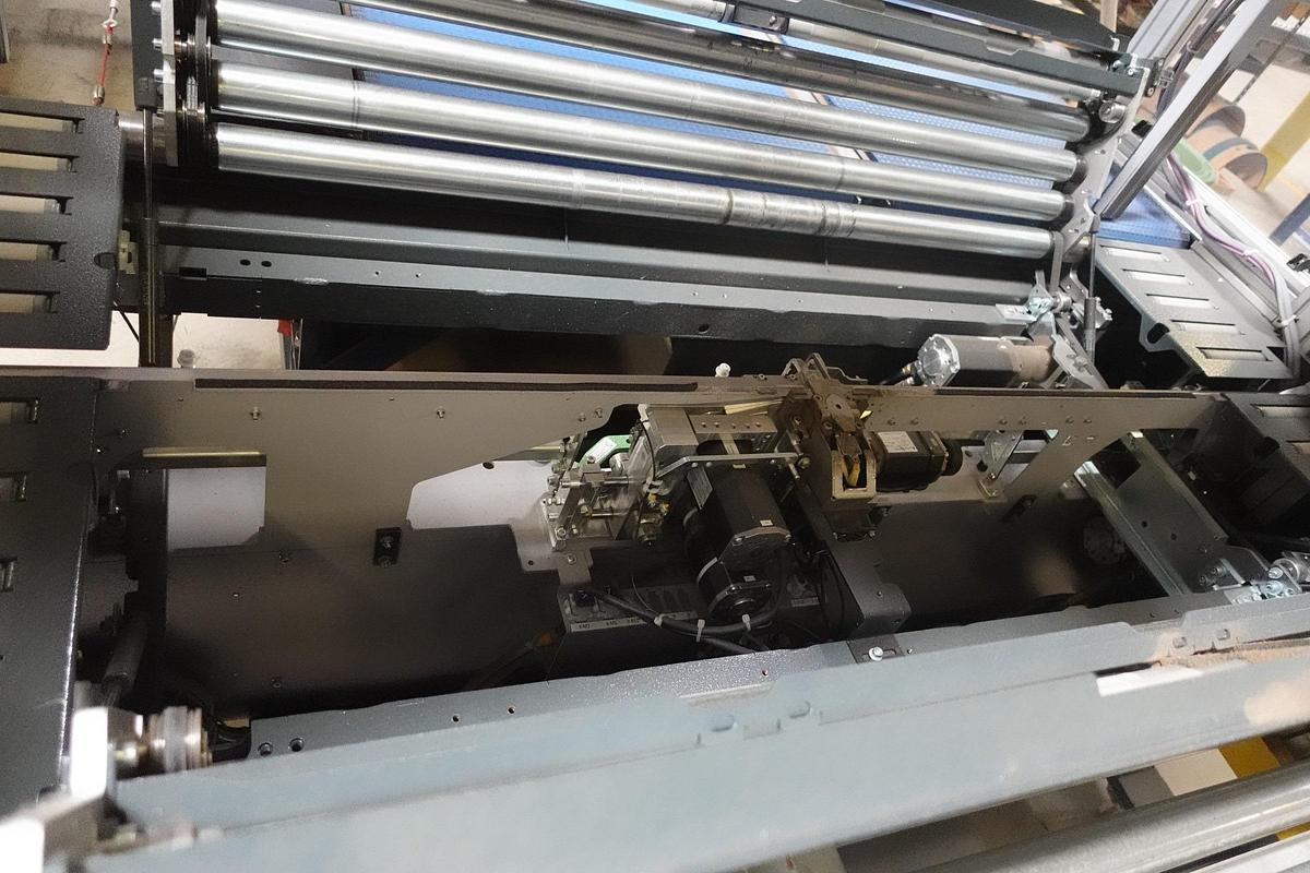 Used 2021 Signode SMB SIG-VCS Automatic Bundle Squaring and Strapping Machine