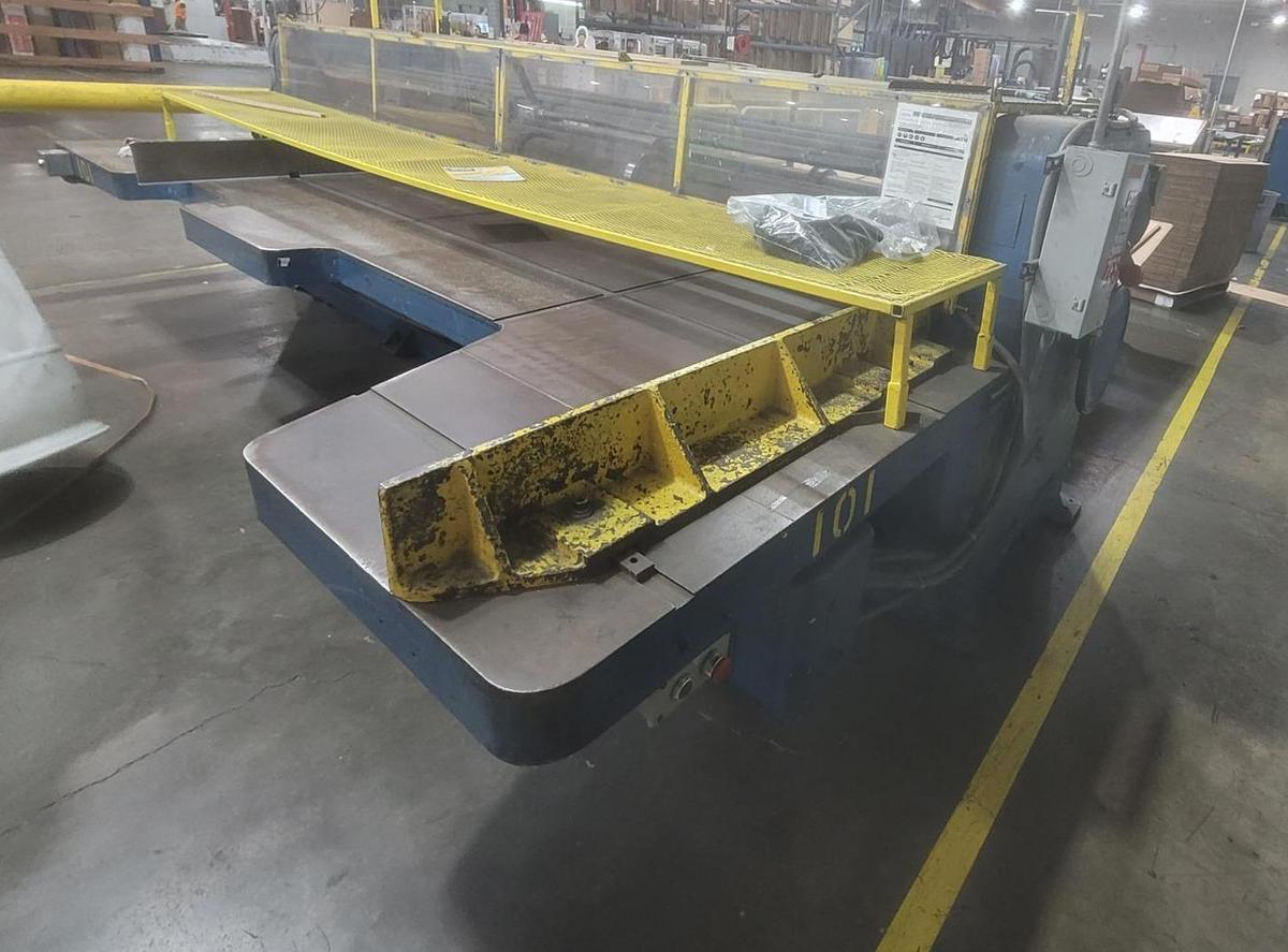 Used 144” Slitter Scorer for Sale | 6 Bar | Universal Slitter