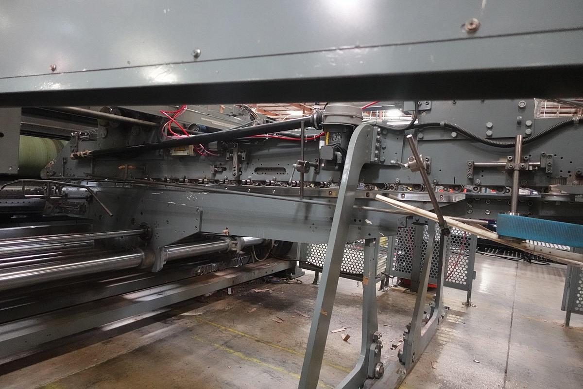 Used 2009 Latitude PP3 50" x 110" 4-Color Flexo Folder Gluer