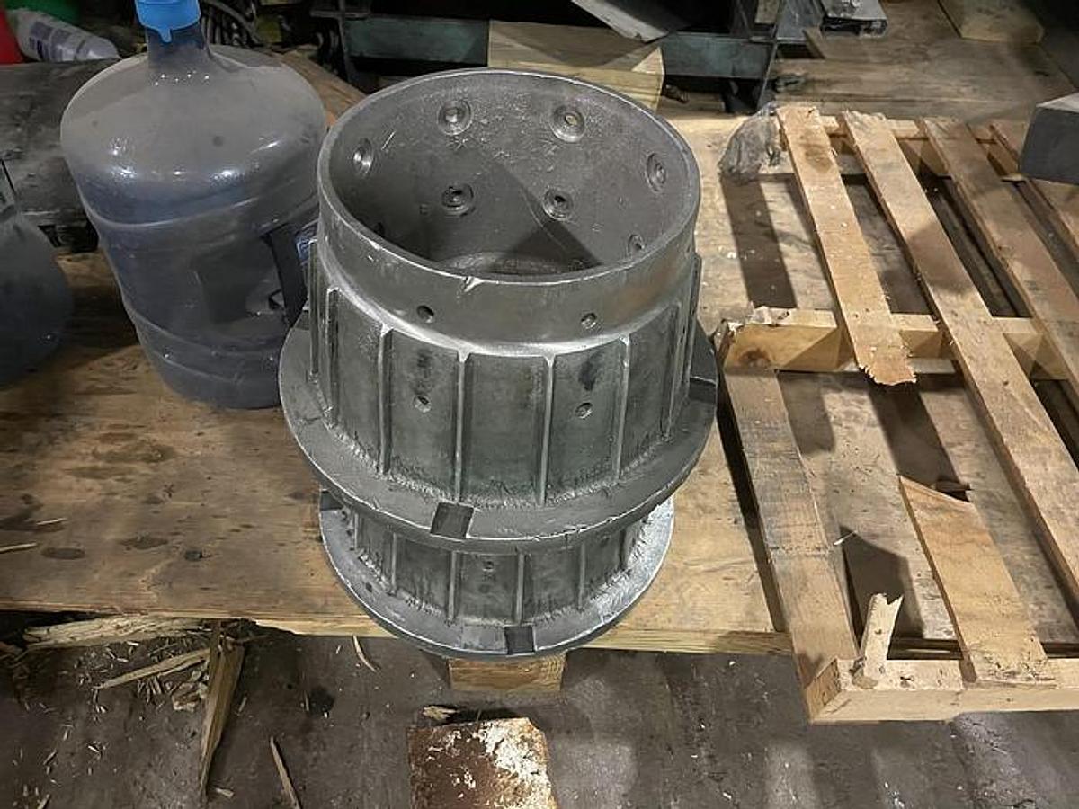 Used 12" Diameter Core Chuck