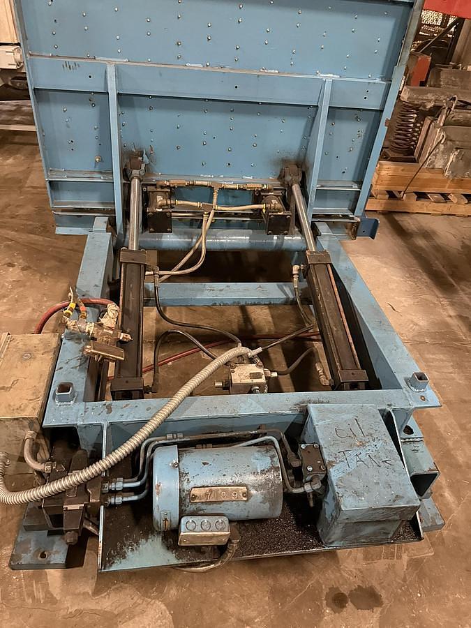 Used Upender