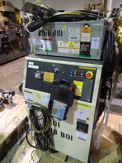 Used FANUC R2000iB/210F 6 AXIS CNC ROBOT W/R30iA CONTROLS