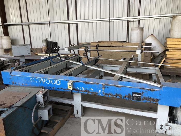 Used KENTWOOD LATERAL CHAIN FEEDER