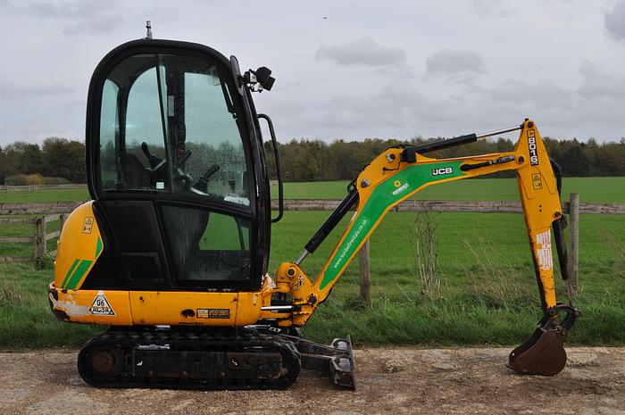 Used 2015 JCB 8016CTS