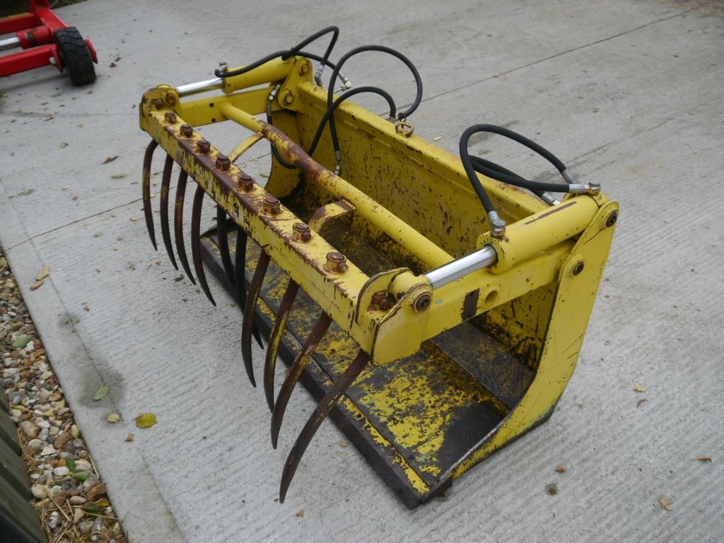 Used Stoll Muck Grab