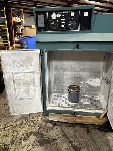 Used 48″ W X 24″ D X 48″ H BLUE M OVEN – MODEL POM-326G – 316 DEG C / 600 DEG. F (#9739)