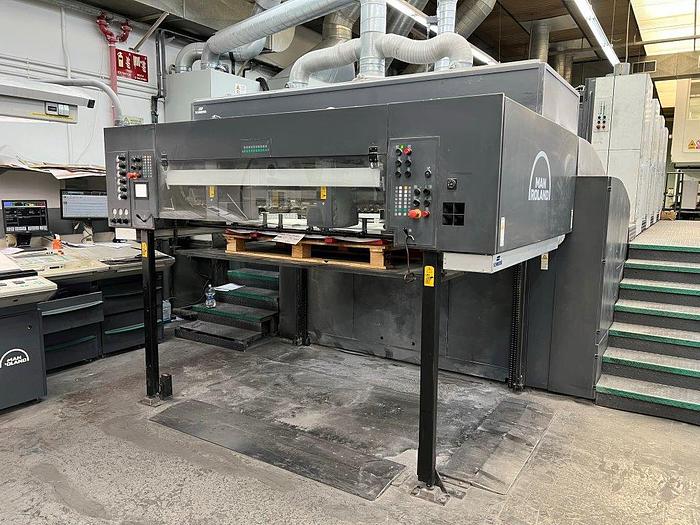 Used Roland 904/8 (2004)