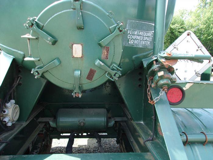 Used (4) Liquid Gel Slurry Trailers