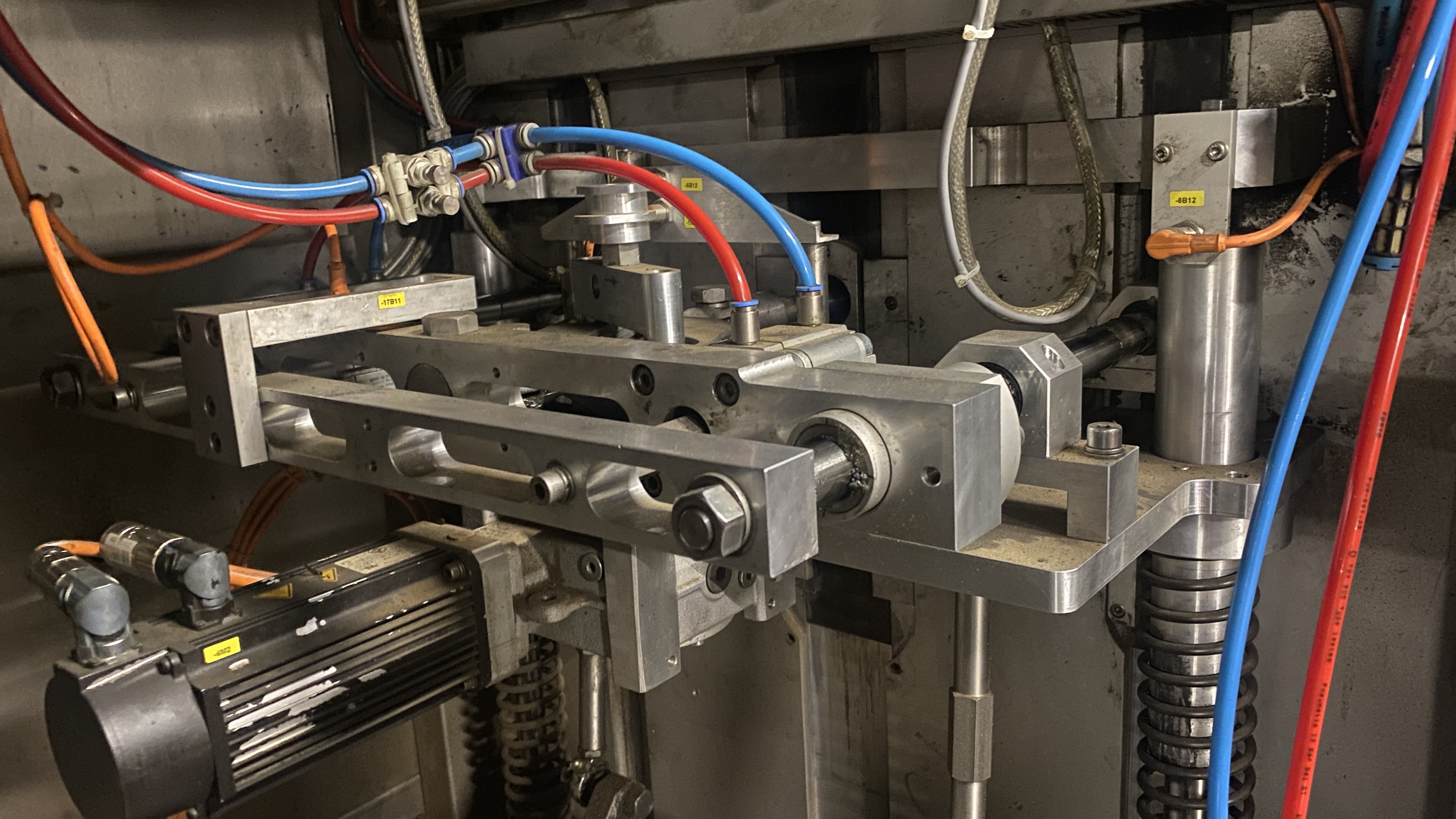 Used Innotech Revo 3800S continuous motion bagger