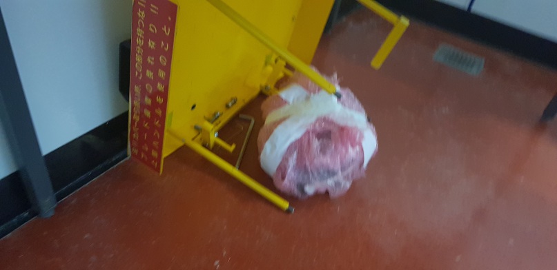 Used Kawasaki TS220-D511S Robot