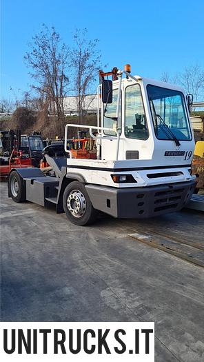 Usata 2007 TERBERG YT182 4X2