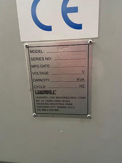 Usato CENTRO DI LAVORO CNC LEADWELL