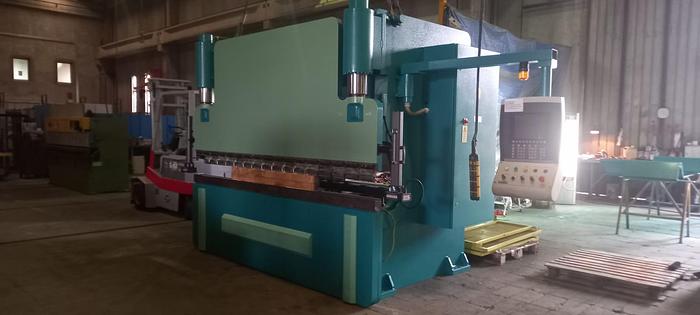 Usato PIEGATRICE IDRAULICA GADE