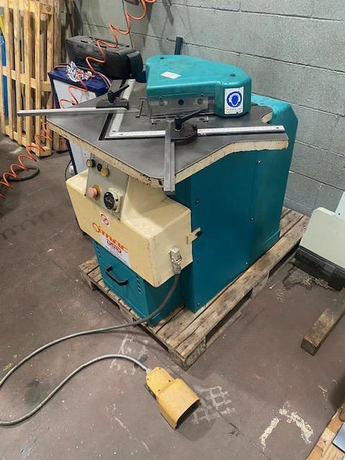 Usato SCANTONATRICE IDRAULICA IMAC