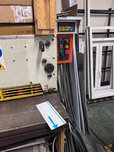 Usato CESOIA MECCANICA SOMO