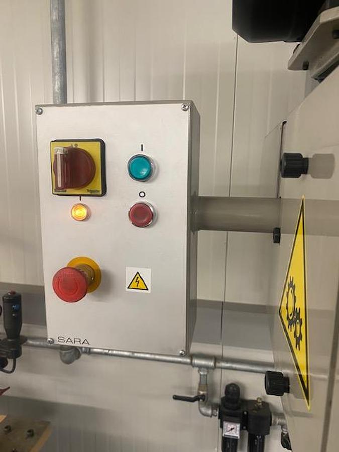 Usato MASCHIATRICE MANUALE SARA 