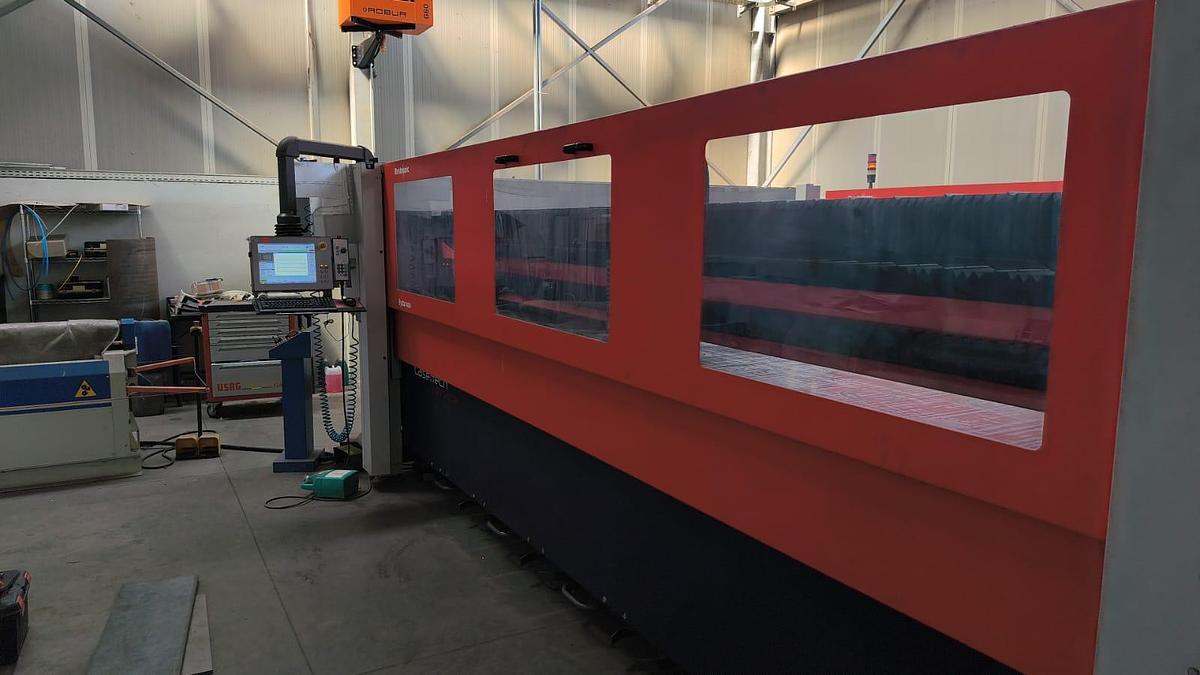 Usato IMPIANTO LASER BYSTRONIC CO2