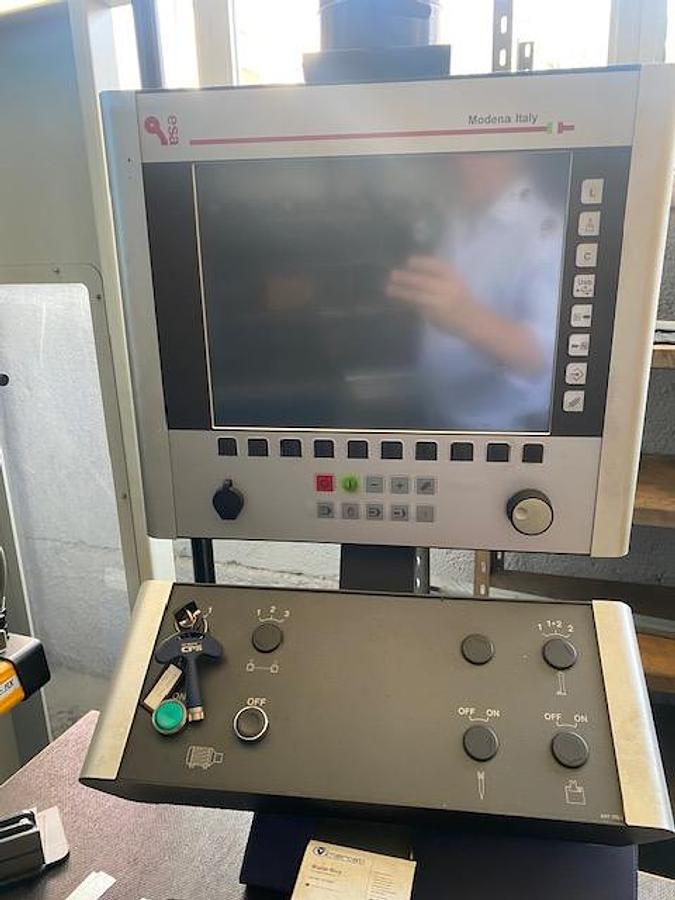 Usato PIEGATRICE VIMERCATI