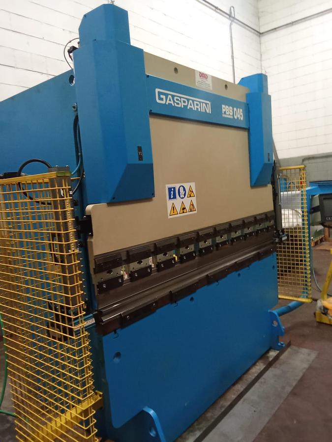Usato PIEGATRICE IDRAULICA GASPARINI