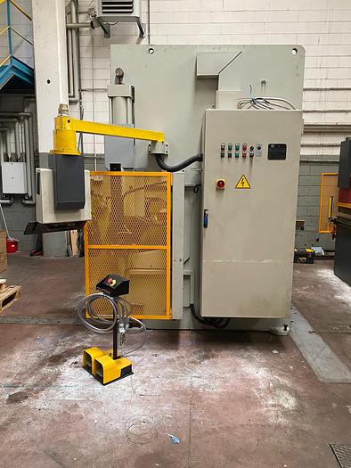 Usato PIEGATRICE IDRAULICA CBC