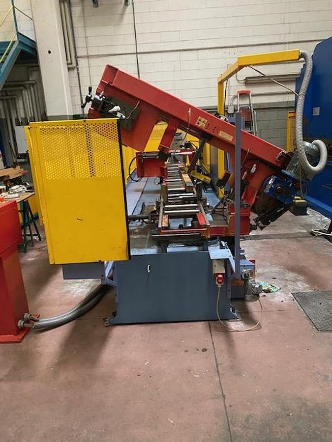Usato SEGATRICE A NASTRO BTM