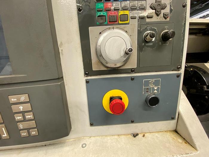 Used 1998 Cincinnati Hawk TC200 CNC Lathe