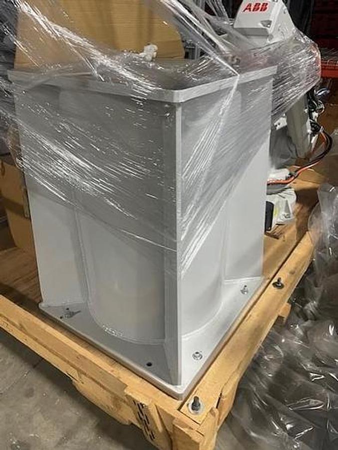 Used 2020 ROBOT - ABB Optimol Optigear BM100