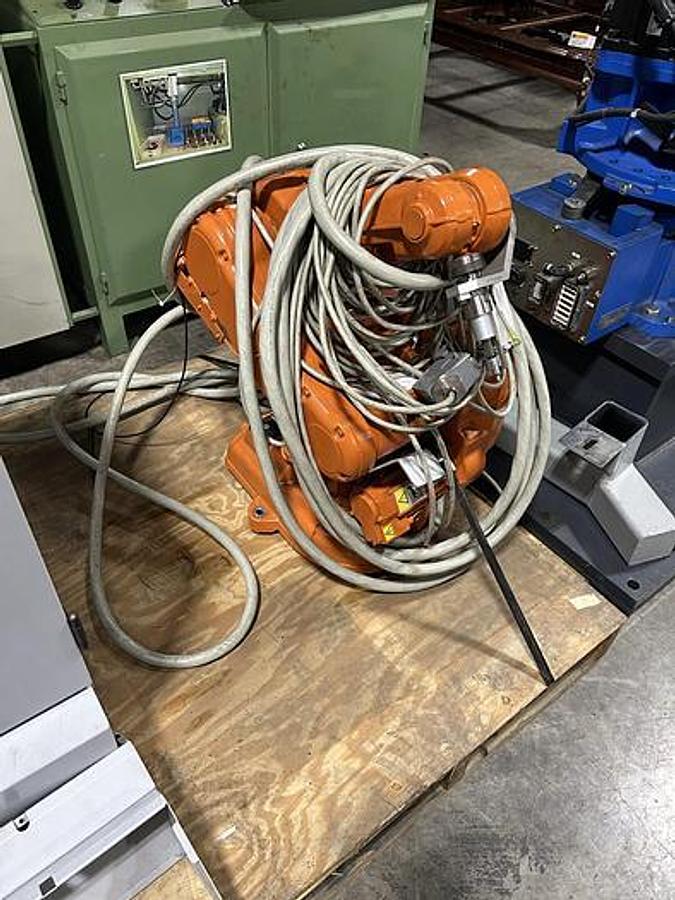 Used 2012 ROBOT - ABB IRC5 M2004