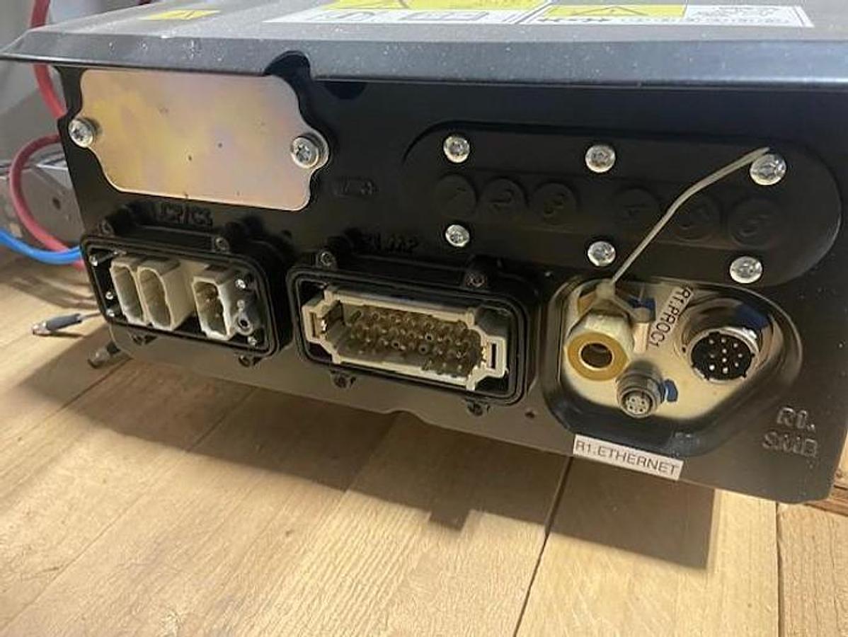 Used 2020 ROBOT - ABB Optimol Optigear BM100