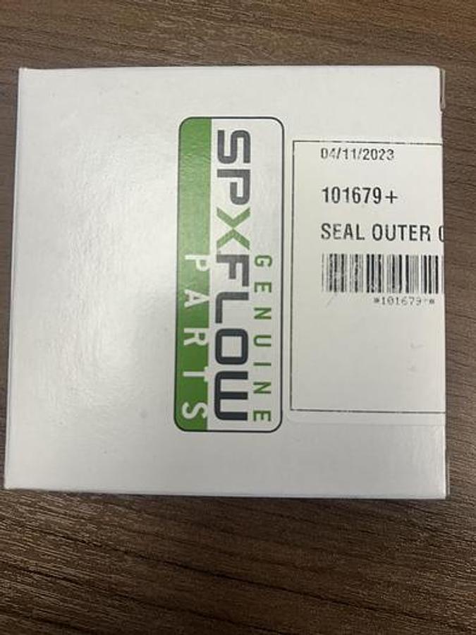 Used SPXFLOW SPX Seal Outer 015U2 Carbon Part #101679