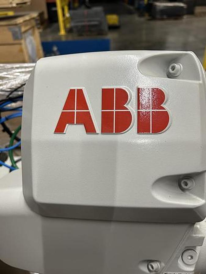 Used 2020 ROBOT - ABB Optimol Optigear BM100