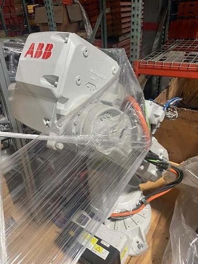 Used 2020 ROBOT - ABB Optimol Optigear BM100
