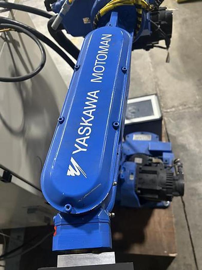 Used 2011 Yaskawa Motoman MH6