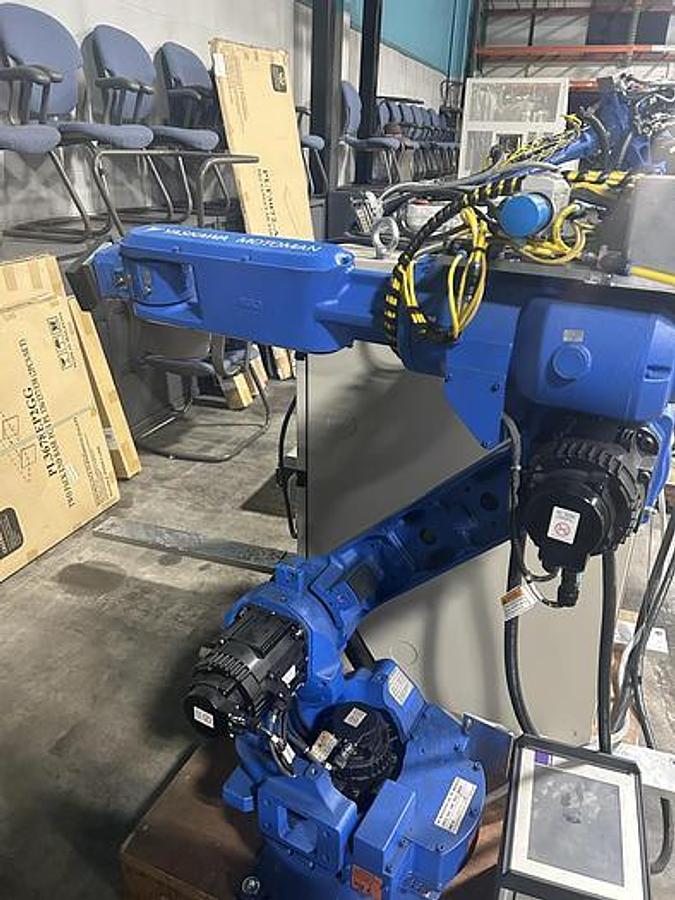 Used 2011 Yaskawa Motoman MH6