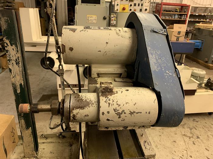 Used PARKER MAJESTIC MODEL A HAND OPERATED TOOLROOM ID GRINDER 12" X 16"