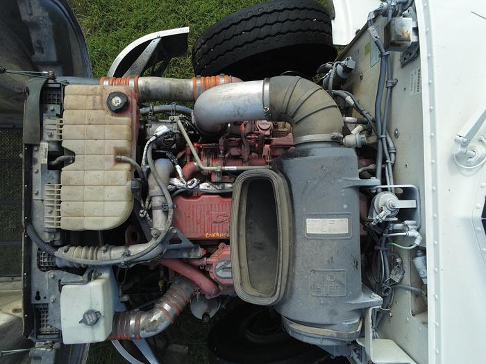 Used 2013 Peterbilt 386