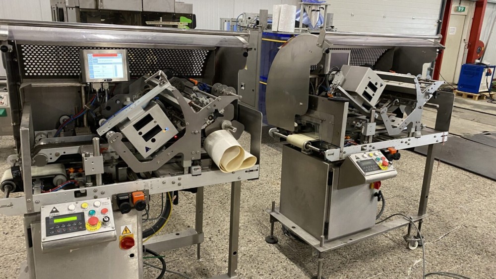 Used Ravenwood banding machine with printer